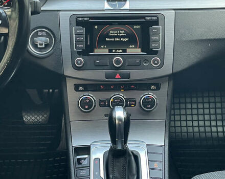 Фольксваген Пассат 2013 в Мукачеве на Automoto.ua Черный Фольксваген Пассат, объемом двигателя 1.97 л и пробегом 290 тыс. км за 10500 $, фото 18 на Automoto.ua