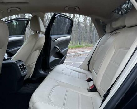 Черный Фольксваген Пассат, объемом двигателя 2.5 л и пробегом 267 тыс. км за 9800 $, фото 20 на Automoto.ua