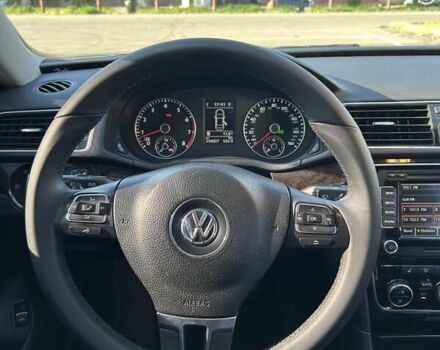 Черный Фольксваген Пассат, объемом двигателя 1.8 л и пробегом 240 тыс. км за 11300 $, фото 23 на Automoto.ua