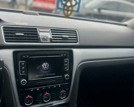 Черный Фольксваген Пассат, объемом двигателя 2.48 л и пробегом 247 тыс. км за 9900 $, фото 4 на Automoto.ua