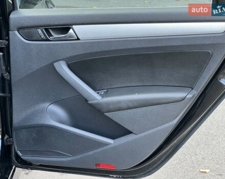 Фольксваген Пассат 2013 в Киеве на Automoto.ua Черный Фольксваген Пассат, объемом двигателя 2.5 л и пробегом 170 тыс. км за 10700 $, фото 46 на Automoto.ua