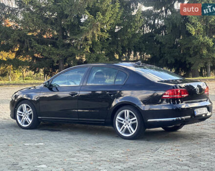 Фольксваген Пассат 2013 в Дубно на Automoto.ua Черный Фольксваген Пассат, объемом двигателя 2 л и пробегом 267 тыс. км за 11500 $, фото 4 на Automoto.ua