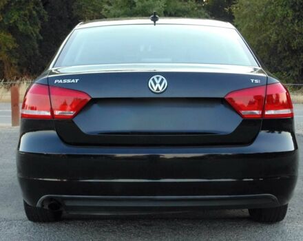 Черный Фольксваген Пассат, объемом двигателя 1.8 л и пробегом 88 тыс. км за 2000 $, фото 4 на Automoto.ua