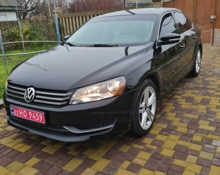 Черный Фольксваген Пассат, объемом двигателя 1.8 л и пробегом 105 тыс. км за 10500 $, фото 1 на Automoto.ua