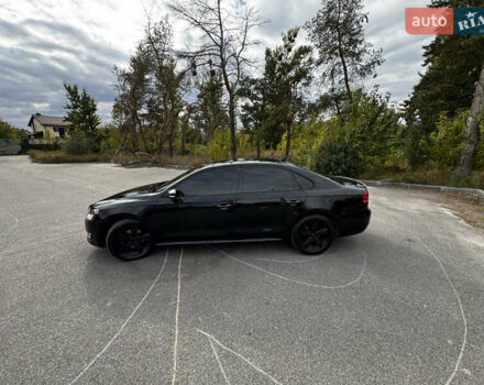 Черный Фольксваген Пассат, объемом двигателя 1.8 л и пробегом 143 тыс. км за 10800 $, фото 7 на Automoto.ua