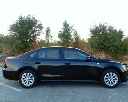 Черный Фольксваген Пассат, объемом двигателя 1.8 л и пробегом 88 тыс. км за 2000 $, фото 6 на Automoto.ua