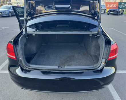 Чорний Фольксваген Пассат, об'ємом двигуна 1.8 л та пробігом 252 тис. км за 10000 $, фото 20 на Automoto.ua