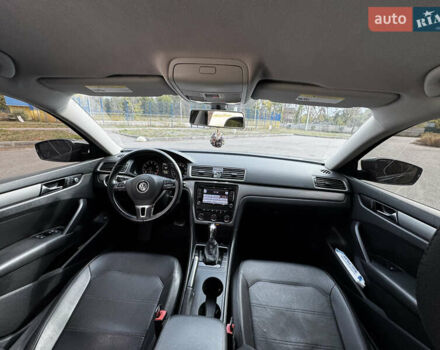 Черный Фольксваген Пассат, объемом двигателя 1.8 л и пробегом 143 тыс. км за 10800 $, фото 13 на Automoto.ua