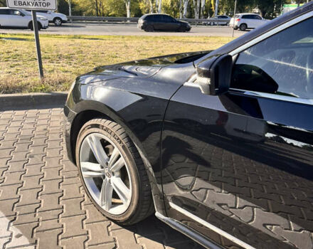 Черный Фольксваген Пассат, объемом двигателя 1.8 л и пробегом 211 тыс. км за 10500 $, фото 9 на Automoto.ua