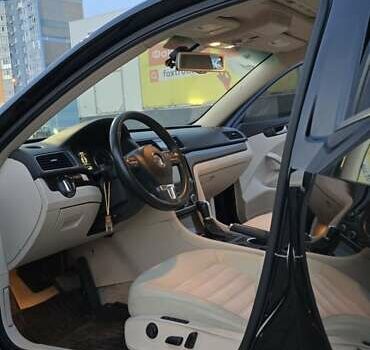 Чорний Фольксваген Пассат, об'ємом двигуна 2 л та пробігом 146 тис. км за 10800 $, фото 6 на Automoto.ua