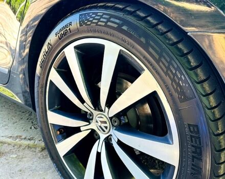 Черный Фольксваген Пассат, объемом двигателя 1.8 л и пробегом 227 тыс. км за 11999 $, фото 4 на Automoto.ua