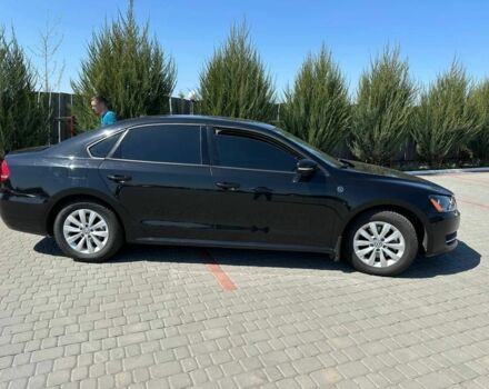 Черный Фольксваген Пассат, объемом двигателя 1.8 л и пробегом 148 тыс. км за 9400 $, фото 4 на Automoto.ua