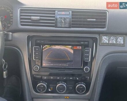 Черный Фольксваген Пассат, объемом двигателя 1.8 л и пробегом 198 тыс. км за 9950 $, фото 10 на Automoto.ua