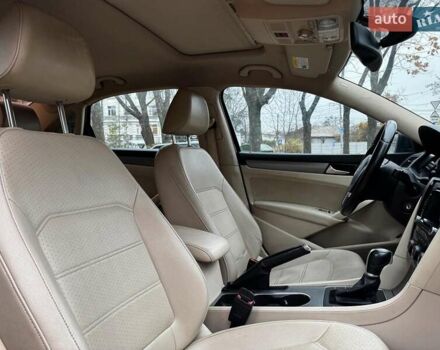 Черный Фольксваген Пассат, объемом двигателя 1.8 л и пробегом 140 тыс. км за 10990 $, фото 33 на Automoto.ua