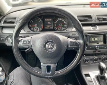 Черный Фольксваген Пассат, объемом двигателя 1.6 л и пробегом 237 тыс. км за 11500 $, фото 9 на Automoto.ua