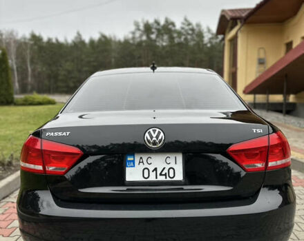 Черный Фольксваген Пассат, объемом двигателя 1.8 л и пробегом 247 тыс. км за 11000 $, фото 3 на Automoto.ua