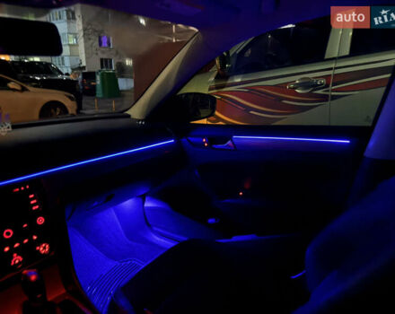 Чорний Фольксваген Пассат, об'ємом двигуна 1.8 л та пробігом 184 тис. км за 11000 $, фото 31 на Automoto.ua