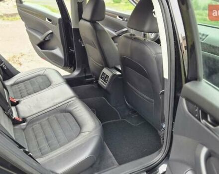 Чорний Фольксваген Пассат, об'ємом двигуна 1.97 л та пробігом 215 тис. км за 11900 $, фото 4 на Automoto.ua