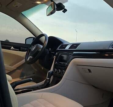 Чорний Фольксваген Пассат, об'ємом двигуна 2 л та пробігом 146 тис. км за 10800 $, фото 12 на Automoto.ua