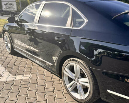 Черный Фольксваген Пассат, объемом двигателя 1.8 л и пробегом 211 тыс. км за 10500 $, фото 7 на Automoto.ua