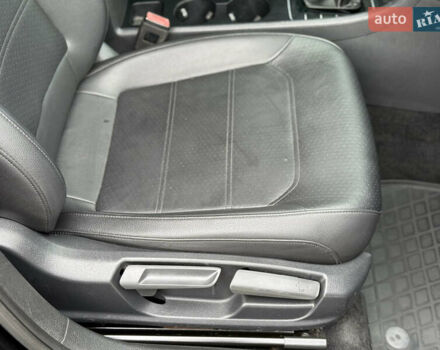 Чорний Фольксваген Пассат, об'ємом двигуна 1.8 л та пробігом 235 тис. км за 8999 $, фото 13 на Automoto.ua