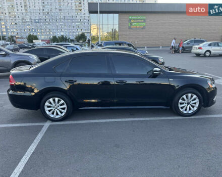 Чорний Фольксваген Пассат, об'ємом двигуна 1.8 л та пробігом 252 тис. км за 10000 $, фото 7 на Automoto.ua