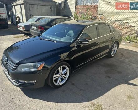 Черный Фольксваген Пассат, объемом двигателя 1.8 л и пробегом 194 тыс. км за 13000 $, фото 5 на Automoto.ua