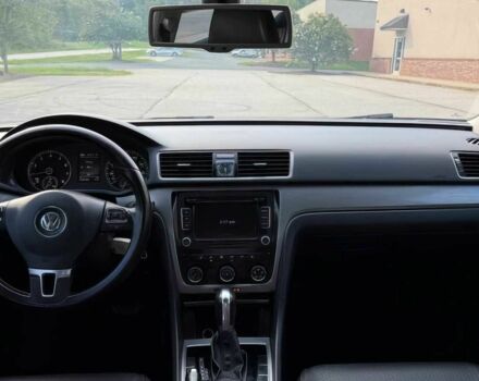 Черный Фольксваген Пассат, объемом двигателя 1.8 л и пробегом 85 тыс. км за 2000 $, фото 10 на Automoto.ua