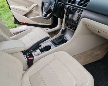 Черный Фольксваген Пассат, объемом двигателя 1.8 л и пробегом 105 тыс. км за 10500 $, фото 5 на Automoto.ua