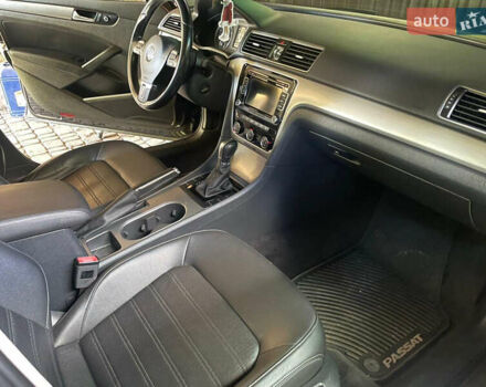 Черный Фольксваген Пассат, объемом двигателя 1.8 л и пробегом 211 тыс. км за 10500 $, фото 34 на Automoto.ua