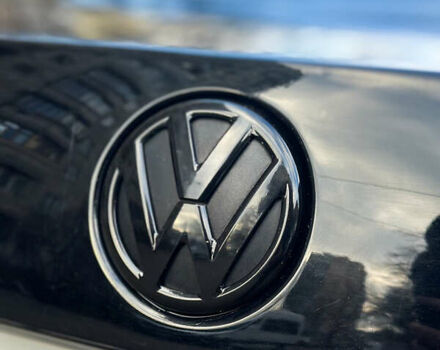 Чорний Фольксваген Пассат, об'ємом двигуна 1.8 л та пробігом 255 тис. км за 10100 $, фото 22 на Automoto.ua