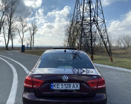 Чорний Фольксваген Пассат, об'ємом двигуна 2 л та пробігом 240 тис. км за 8799 $, фото 4 на Automoto.ua