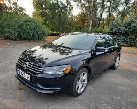 Чорний Фольксваген Пассат, об'ємом двигуна 2 л та пробігом 300 тис. км за 9499 $, фото 1 на Automoto.ua