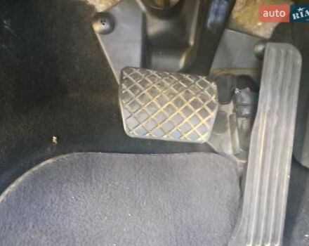 Черный Фольксваген Пассат, объемом двигателя 1.8 л и пробегом 198 тыс. км за 9950 $, фото 6 на Automoto.ua