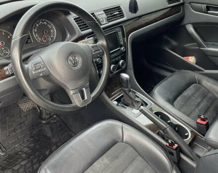 Черный Фольксваген Пассат, объемом двигателя 1.8 л и пробегом 80 тыс. км за 15400 $, фото 19 на Automoto.ua