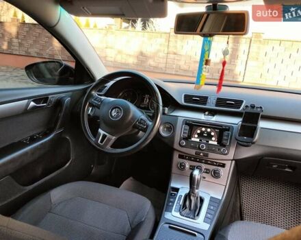 Чорний Фольксваген Пассат, об'ємом двигуна 2 л та пробігом 252 тис. км за 12900 $, фото 57 на Automoto.ua