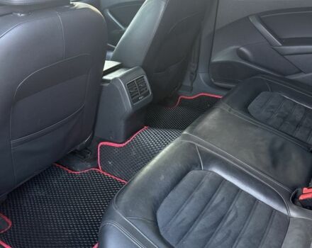 Черный Фольксваген Пассат, объемом двигателя 1.8 л и пробегом 293 тыс. км за 12500 $, фото 6 на Automoto.ua