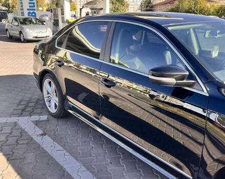 Черный Фольксваген Пассат, объемом двигателя 1.8 л и пробегом 211 тыс. км за 10500 $, фото 12 на Automoto.ua