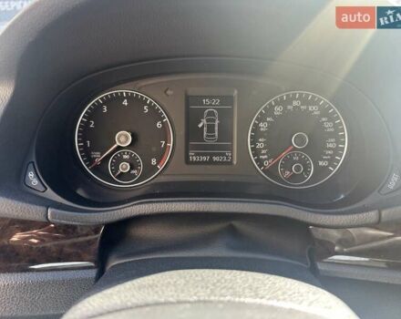 Черный Фольксваген Пассат, объемом двигателя 1.8 л и пробегом 194 тыс. км за 13000 $, фото 7 на Automoto.ua