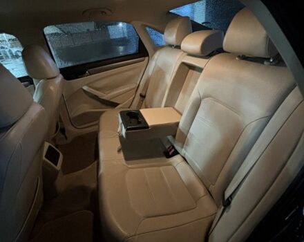 Черный Фольксваген Пассат, объемом двигателя 2 л и пробегом 288 тыс. км за 10299 $, фото 10 на Automoto.ua