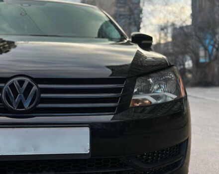 Чорний Фольксваген Пассат, об'ємом двигуна 1.8 л та пробігом 255 тис. км за 10100 $, фото 5 на Automoto.ua