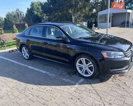 Чорний Фольксваген Пассат, об'ємом двигуна 2 л та пробігом 150 тис. км за 12500 $, фото 2 на Automoto.ua