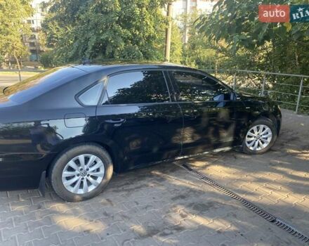 Черный Фольксваген Пассат, объемом двигателя 1.8 л и пробегом 80 тыс. км за 13300 $, фото 2 на Automoto.ua
