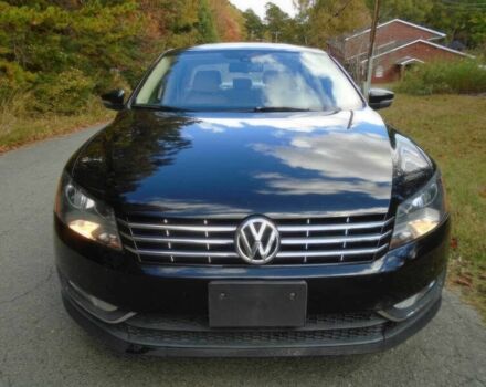 Черный Фольксваген Пассат, объемом двигателя 2 л и пробегом 87 тыс. км за 10200 $, фото 1 на Automoto.ua