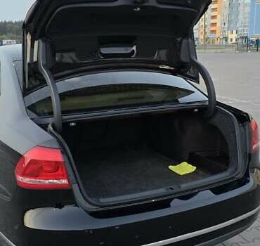 Чорний Фольксваген Пассат, об'ємом двигуна 2 л та пробігом 146 тис. км за 10800 $, фото 21 на Automoto.ua