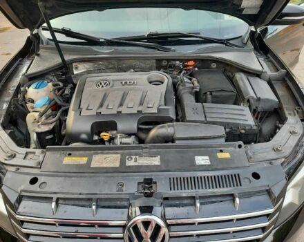 Чорний Фольксваген Пассат, об'ємом двигуна 2 л та пробігом 300 тис. км за 9499 $, фото 8 на Automoto.ua