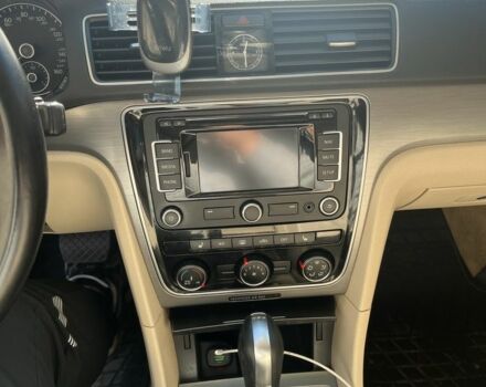 Черный Фольксваген Пассат, объемом двигателя 2 л и пробегом 286 тыс. км за 12000 $, фото 7 на Automoto.ua