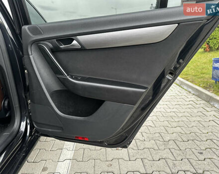 Черный Фольксваген Пассат, объемом двигателя 2 л и пробегом 318 тыс. км за 10900 $, фото 18 на Automoto.ua