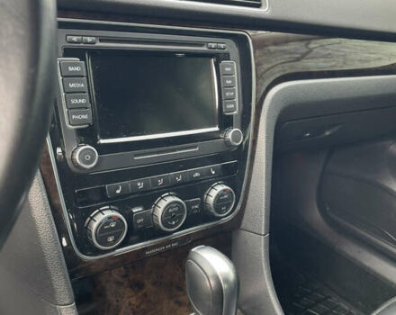 Черный Фольксваген Пассат, объемом двигателя 1.8 л и пробегом 80 тыс. км за 15400 $, фото 25 на Automoto.ua