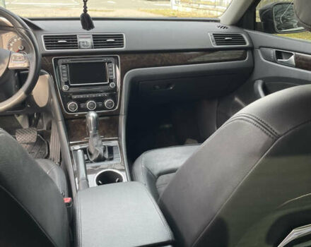 Черный Фольксваген Пассат, объемом двигателя 1.8 л и пробегом 80 тыс. км за 15400 $, фото 27 на Automoto.ua